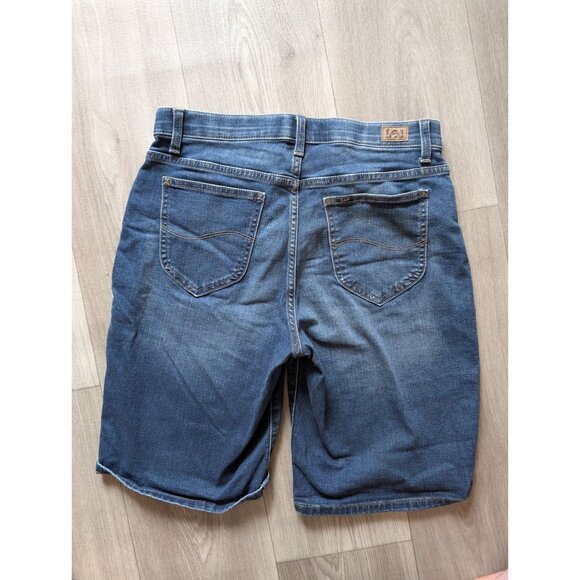 Lee Regular Fit Mid Rise Denim Shorts Size 10 Medium Blue - Picture 4 of 4